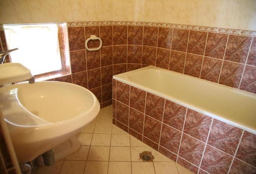 4인용 스탠다드 룸, Popov Guest House