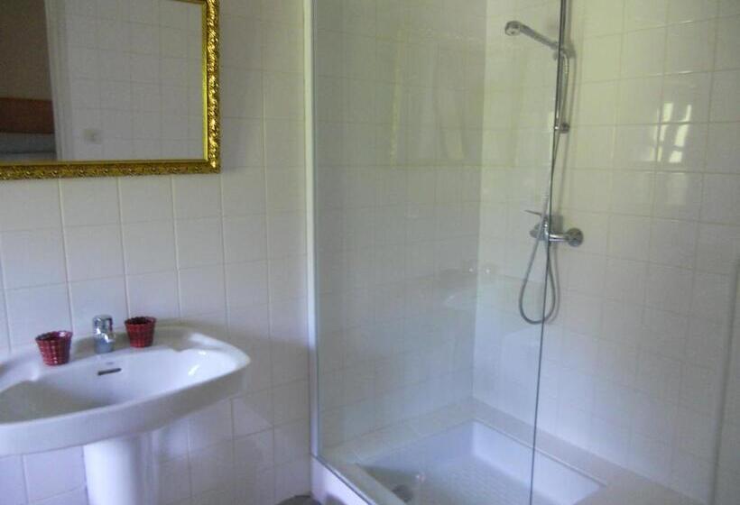 اتاق استاندارد, Château De La Moissetie