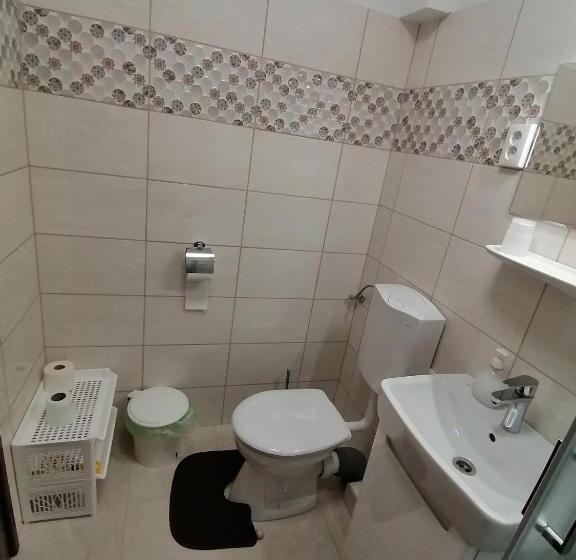 آپارتمان 1 خوابه, Joós Apartman