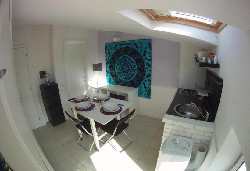 דירת חדר, Calaluna