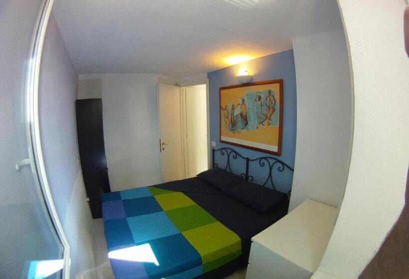 דירת חדר, Calaluna