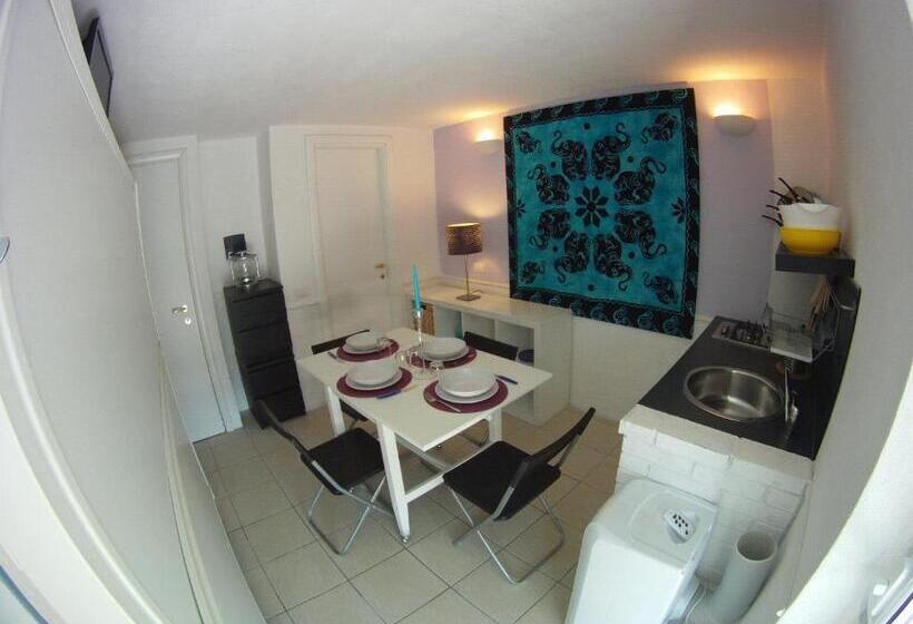 דירת חדר, Calaluna