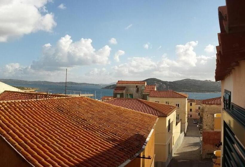 סטודיו סטנדרטי נוף לים, Calaluna