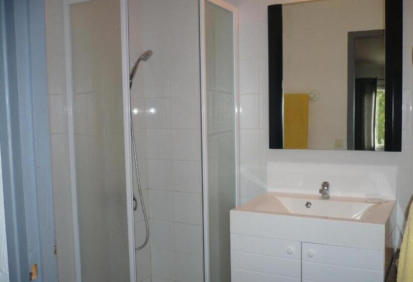 高级大房间, Auberge D Anais