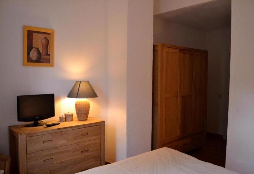 标准间, Auberge D Anais