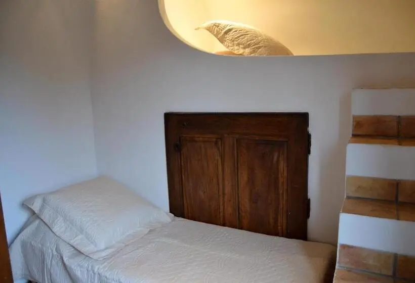 スイート, Auberge D Anais