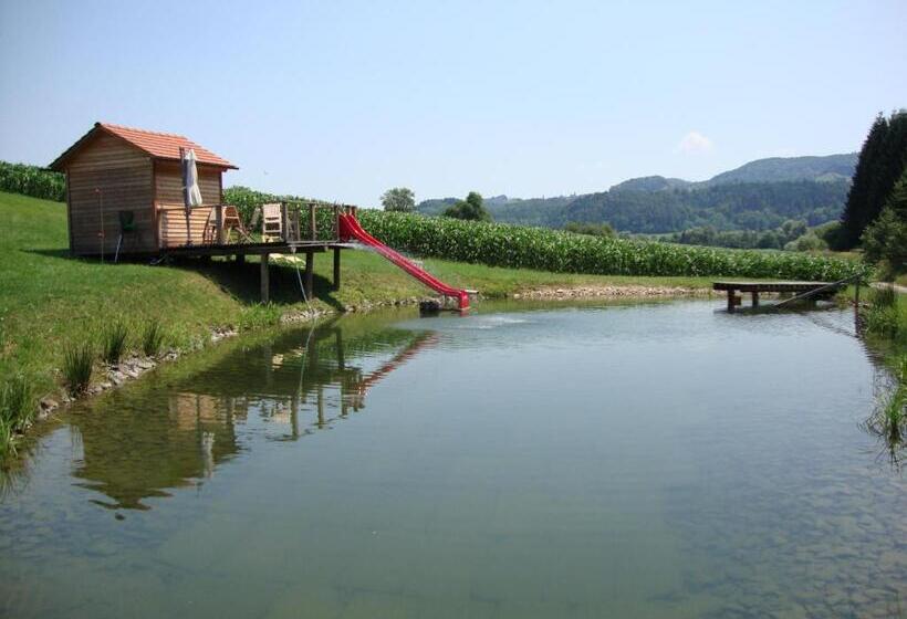 Семейные Апартаменты, Weingut Winzerhof Gästezimmer Grebenz