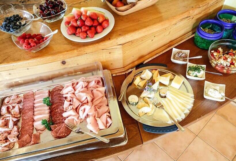 غرفة عائلية, Weingut Winzerhof Gästezimmer Grebenz