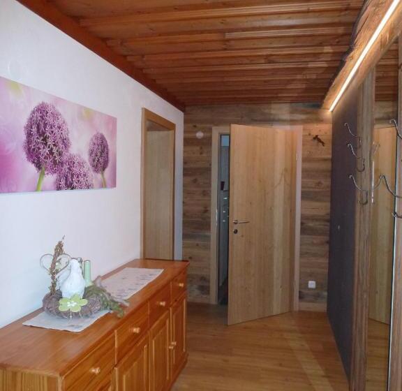 דירה בת חדר שינה 1 עם מרפסת, Wiesingbauer