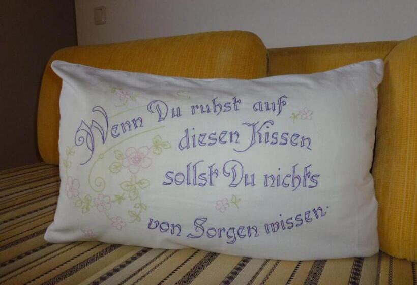 آپارتمان 1 خوابه با بالکن, Wiesingbauer