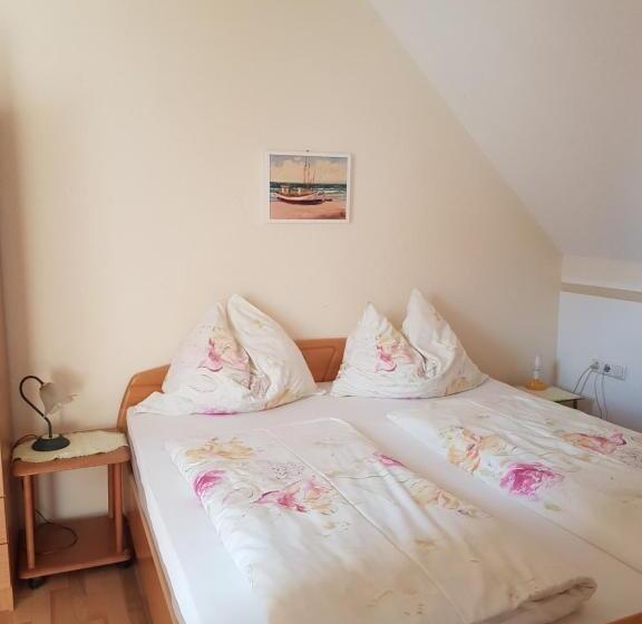 Апартаменты 1 Спальня, Gästehaus Anna