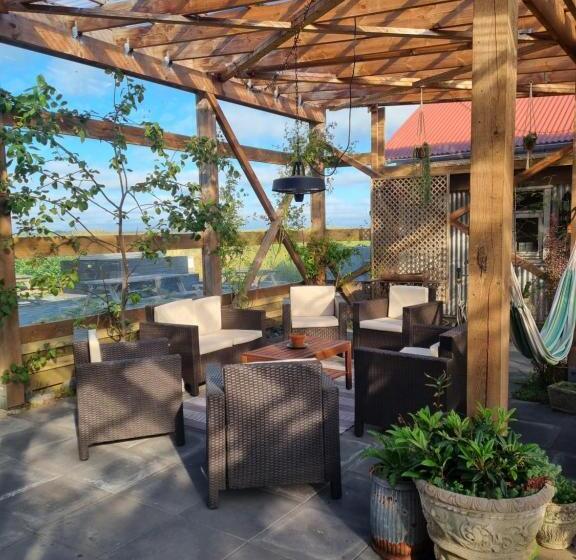 ویلای سوپریور 1 خوابه, The Old School House   Gaulverjaskoli