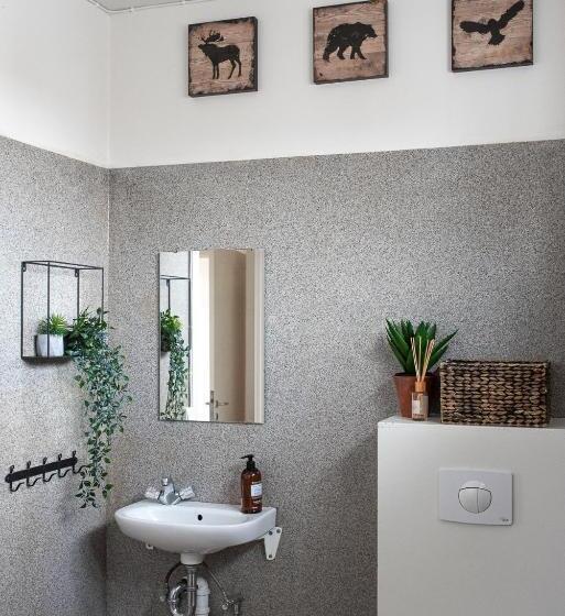 ویلای سوپریور 1 خوابه, The Old School House   Gaulverjaskoli