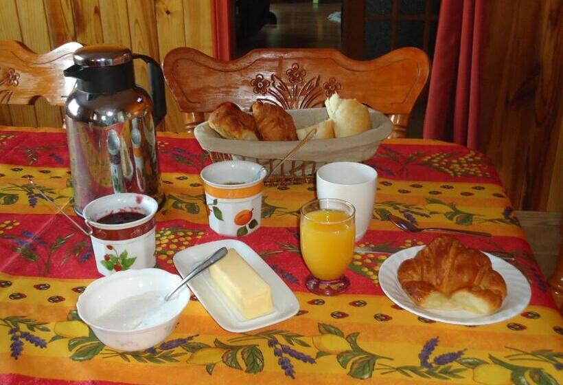 اتاق استاندارد سه نفره, Pension B&b Dodeman