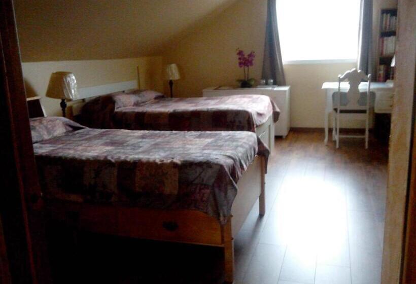 اتاق استاندارد سه نفره, Pension B&b Dodeman