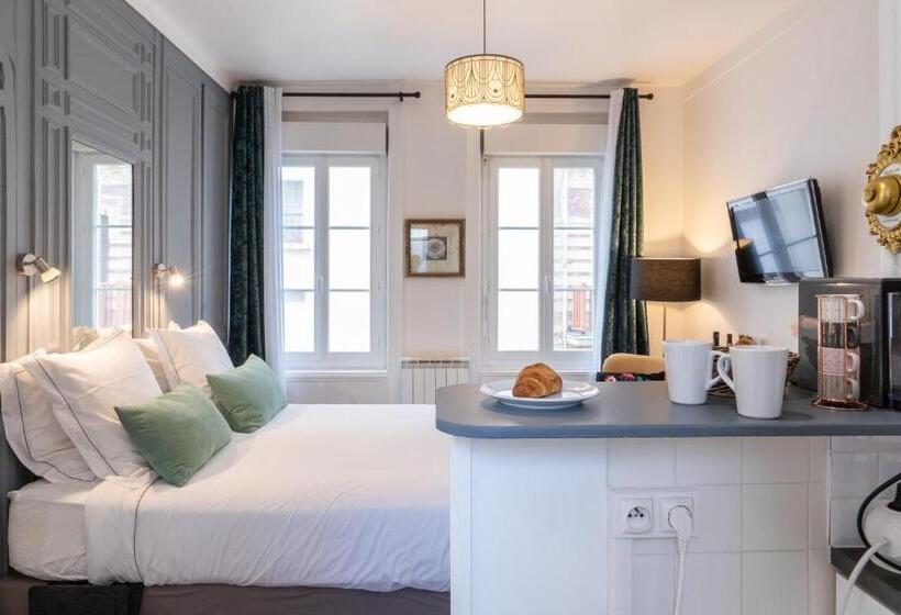 Студио Престиж, Townhouse Trouville   Appart Hotel & Studios