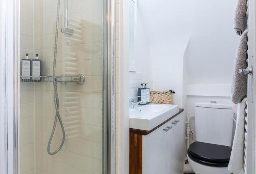 Студия Классика, Townhouse Trouville   Appart Hotel & Studios