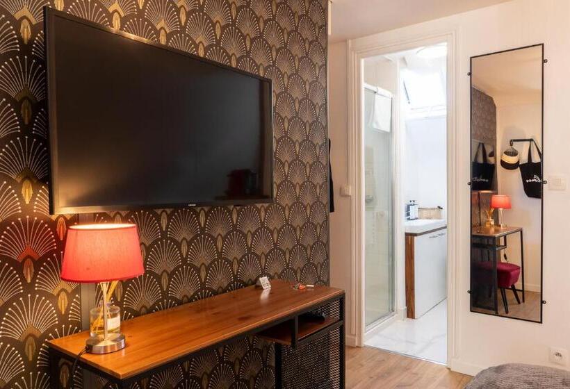 Студия Классика, Townhouse Trouville   Appart Hotel & Studios