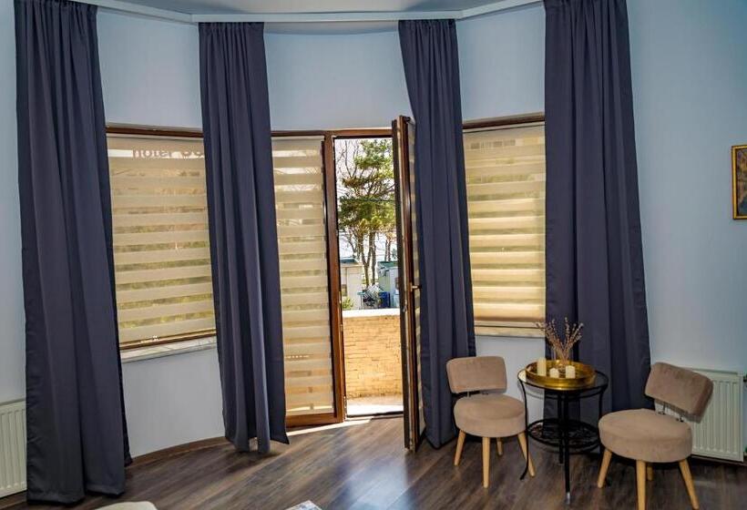 Апартаменты 1 Спальня с Балконом, Villa Casafina Serviced Apartments