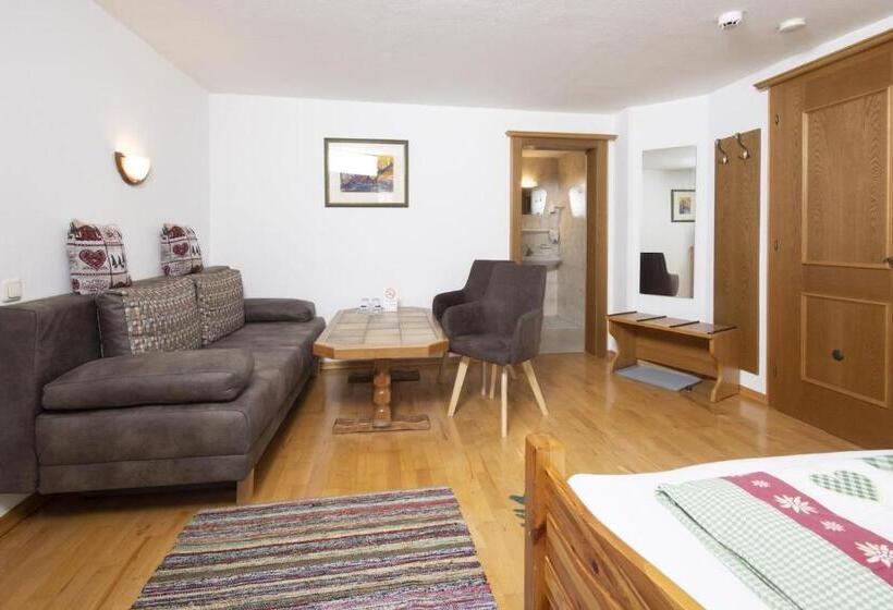 Номер Стандарт, Haus Schlosskeller