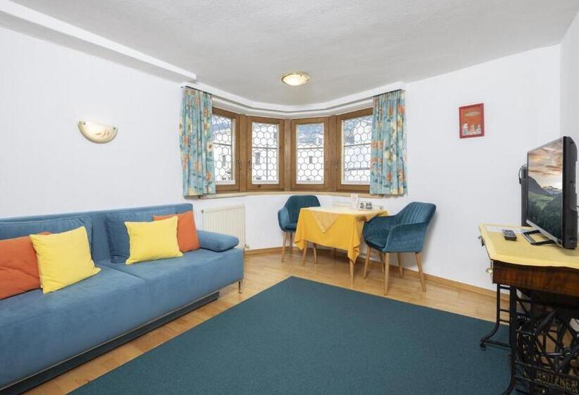 Номер Стандарт, Haus Schlosskeller