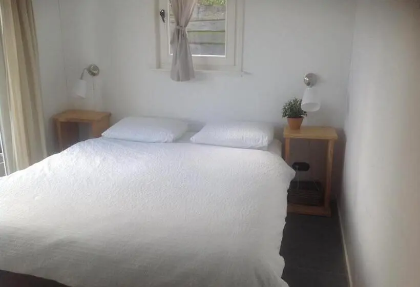 １階のスタンダードルーム, Bed & Breakfast Zeeland