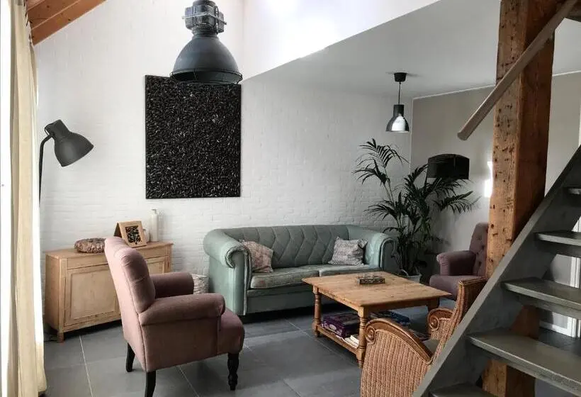 ３ベッドルームハウス, Bed & Breakfast Zeeland