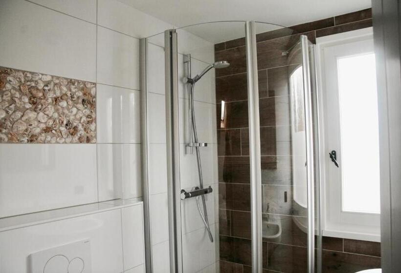 ３ベッドルームハウス, Bed & Breakfast Zeeland