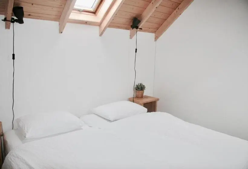 ３ベッドルームハウス, Bed & Breakfast Zeeland