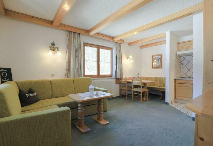 2ベッドルームアパートメント, Ausserwieserhof