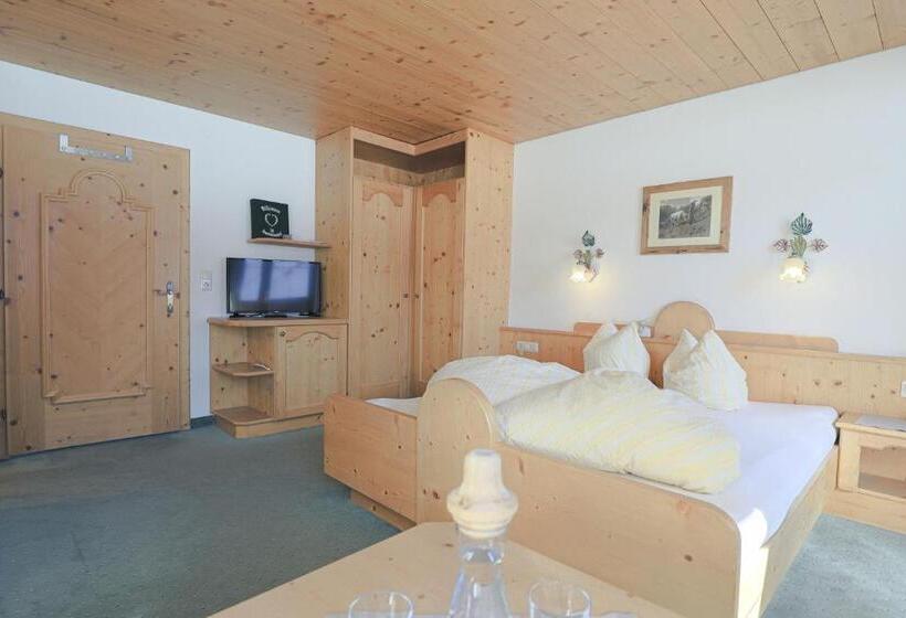 バルコニー付きスタンダードルーム, Ausserwieserhof