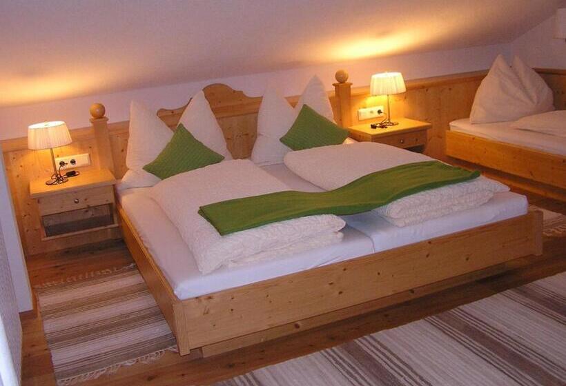 شقة غرفة نوم واحدة مزودة بشُرفة, Bio Bauernhof Nichlgut