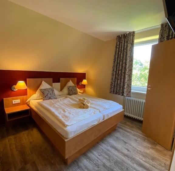 اتاق استاندارد, Buten Diek Hotel Restaurant Gmbh &