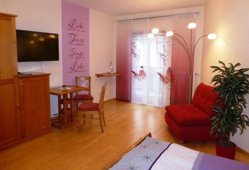 חדר קומפורט, Lehnerhof