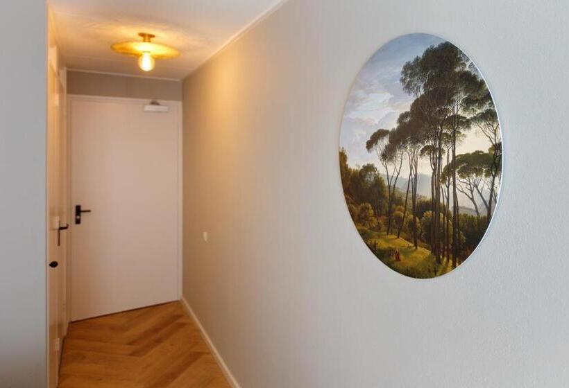 スーペリアールーム, Karsten