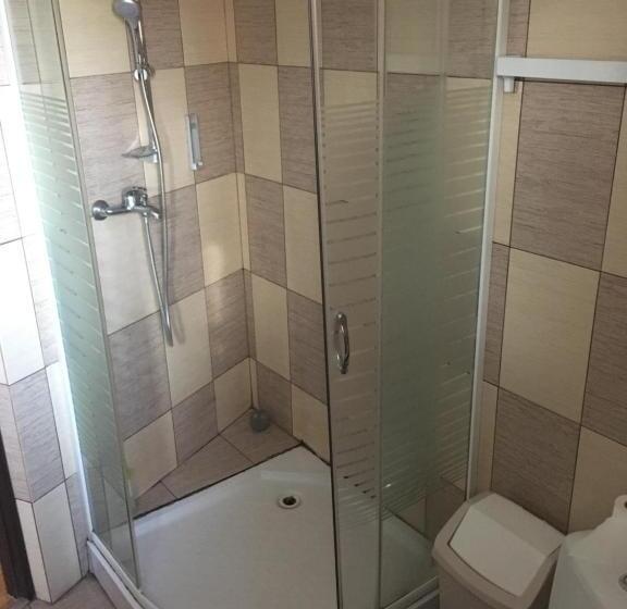 スタンダードルーム, Pensiunea Belvedere