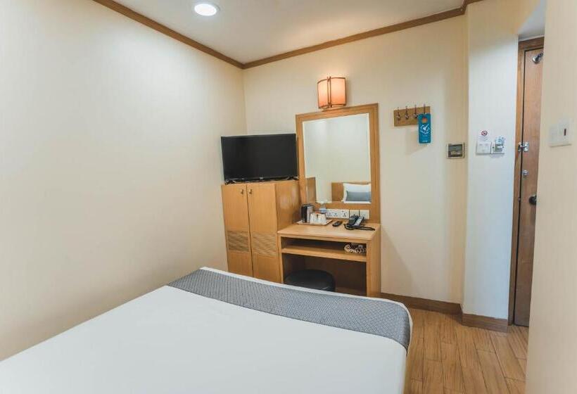 اتاق استاندارد, 81 Sakura