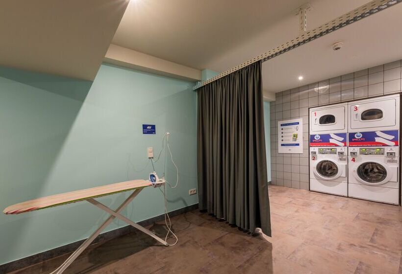 اتاق استاندارد, a&o Hamburg City