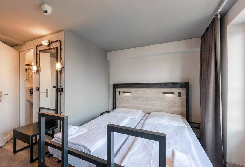 اتاق استاندارد یک نفره, a&o Hamburg City