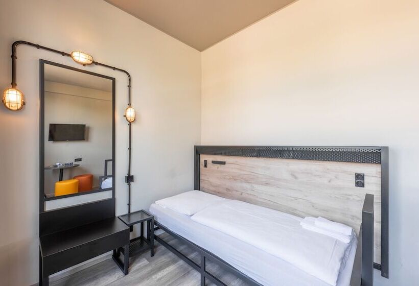 اتاق استاندارد یک نفره, a&o Hamburg City