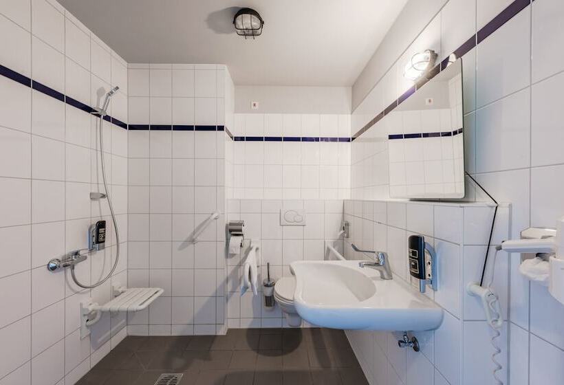 اتاق استاندارد, a&o Hamburg City