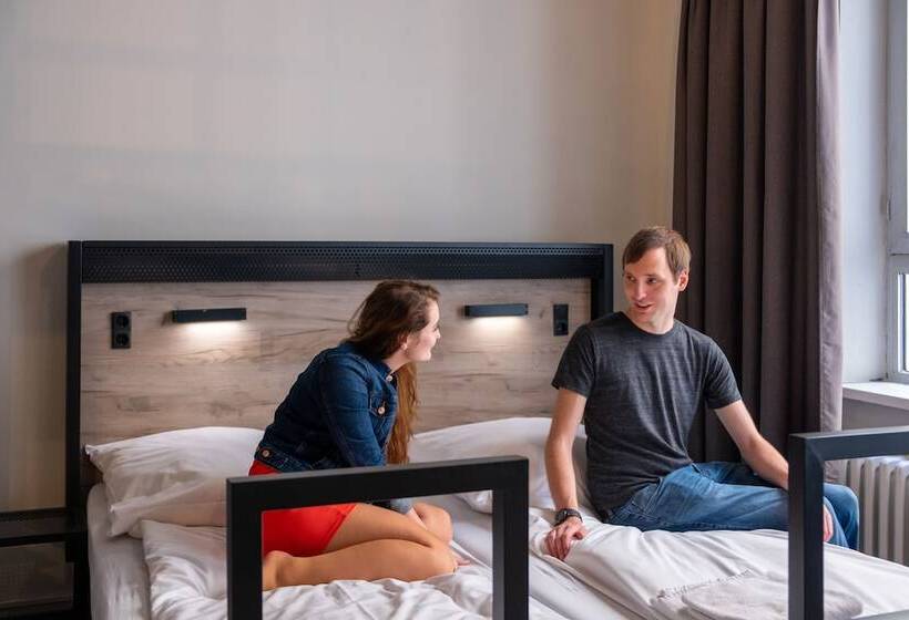 اتاق استاندارد, a&o Hamburg City