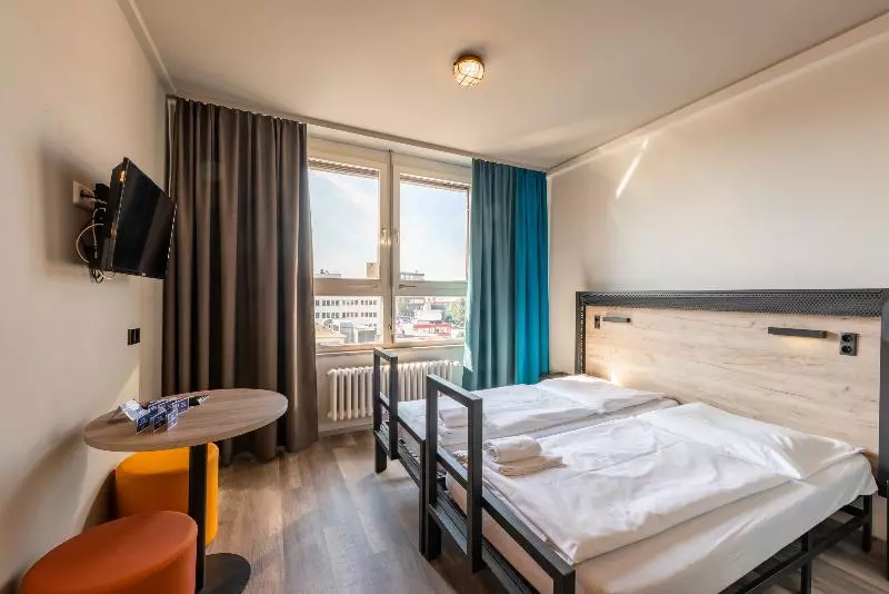 اتاق استاندارد یک نفره, a&o Hamburg City
