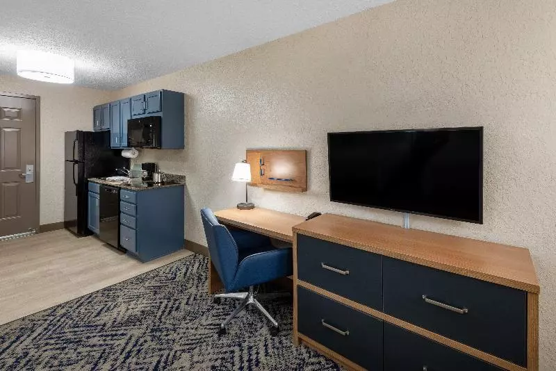 スタンダードルーム, Candlewood Suites Chesapeake Suffolk, An Ihg