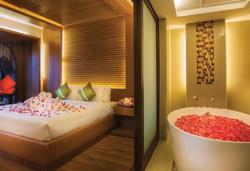 سوئیت پریمیوم, Chiangmai Grandview Hotel & Convention Center   Sha Extra Plus