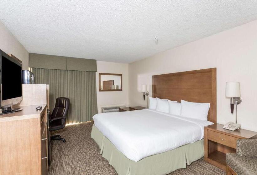 Люкс Кровать Кинг, Days Hotel By Wyndham Peoria Glendale Area