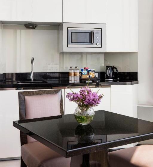 سوییت, Grande Centre Point Hotel Terminal21