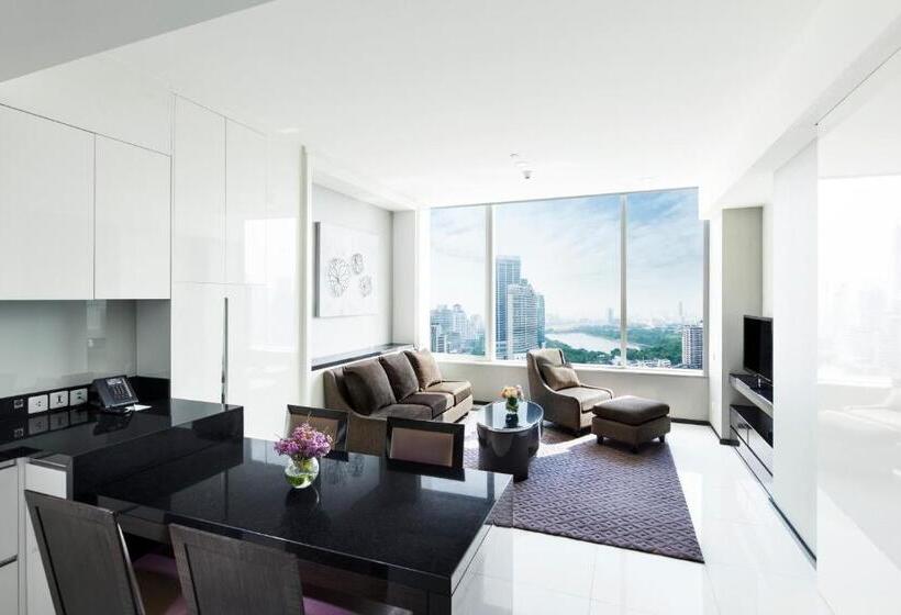 سوییت اجرایی, Grande Centre Point Hotel Terminal21