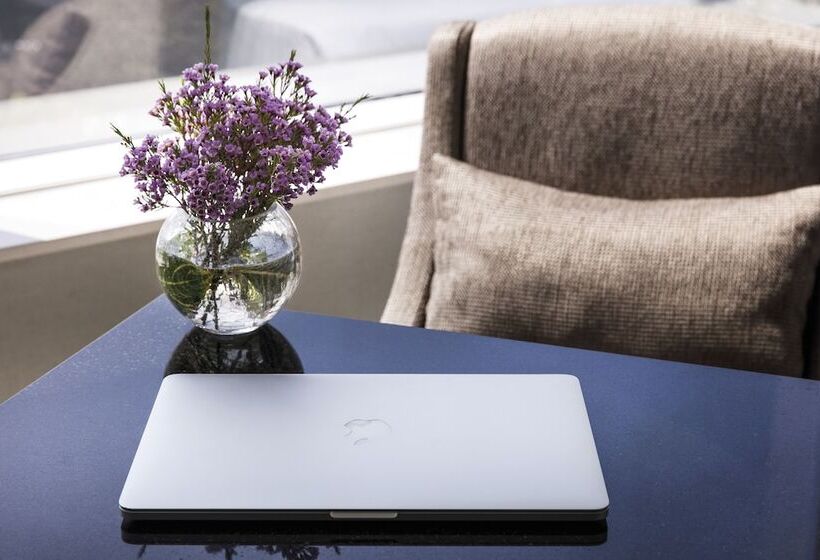 اتاق لوکس, Grande Centre Point Hotel Terminal21