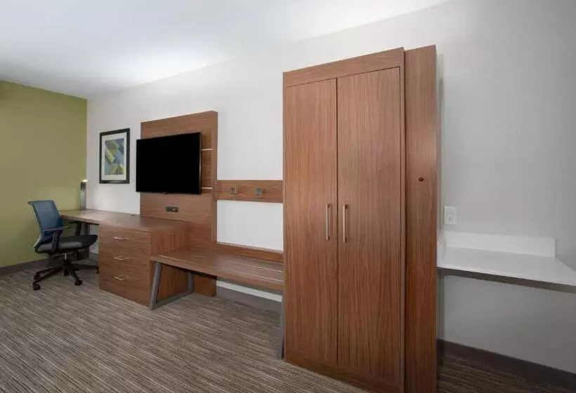 Standard-invahuone King-vuode, Holiday Inn Express Yreka Shasta Area, An Ihg